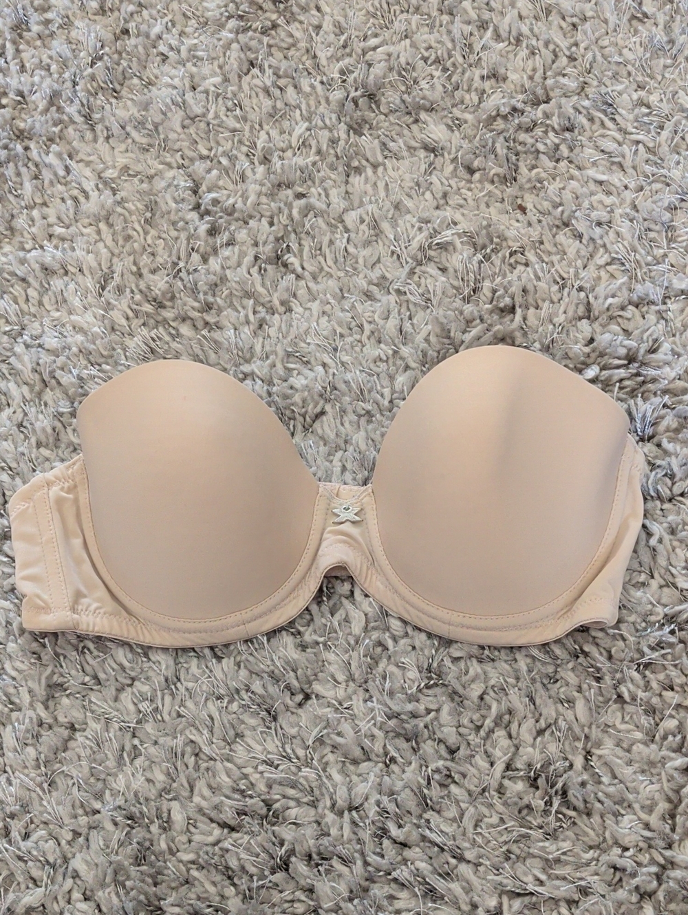 Frederick's of Hollywood Strapless Push-Up Bra in Nude